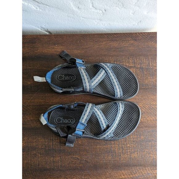 Chaco Blue and Gray Adjustable Strappy Sandals Kids - Size 2 - Picture 5 of 7